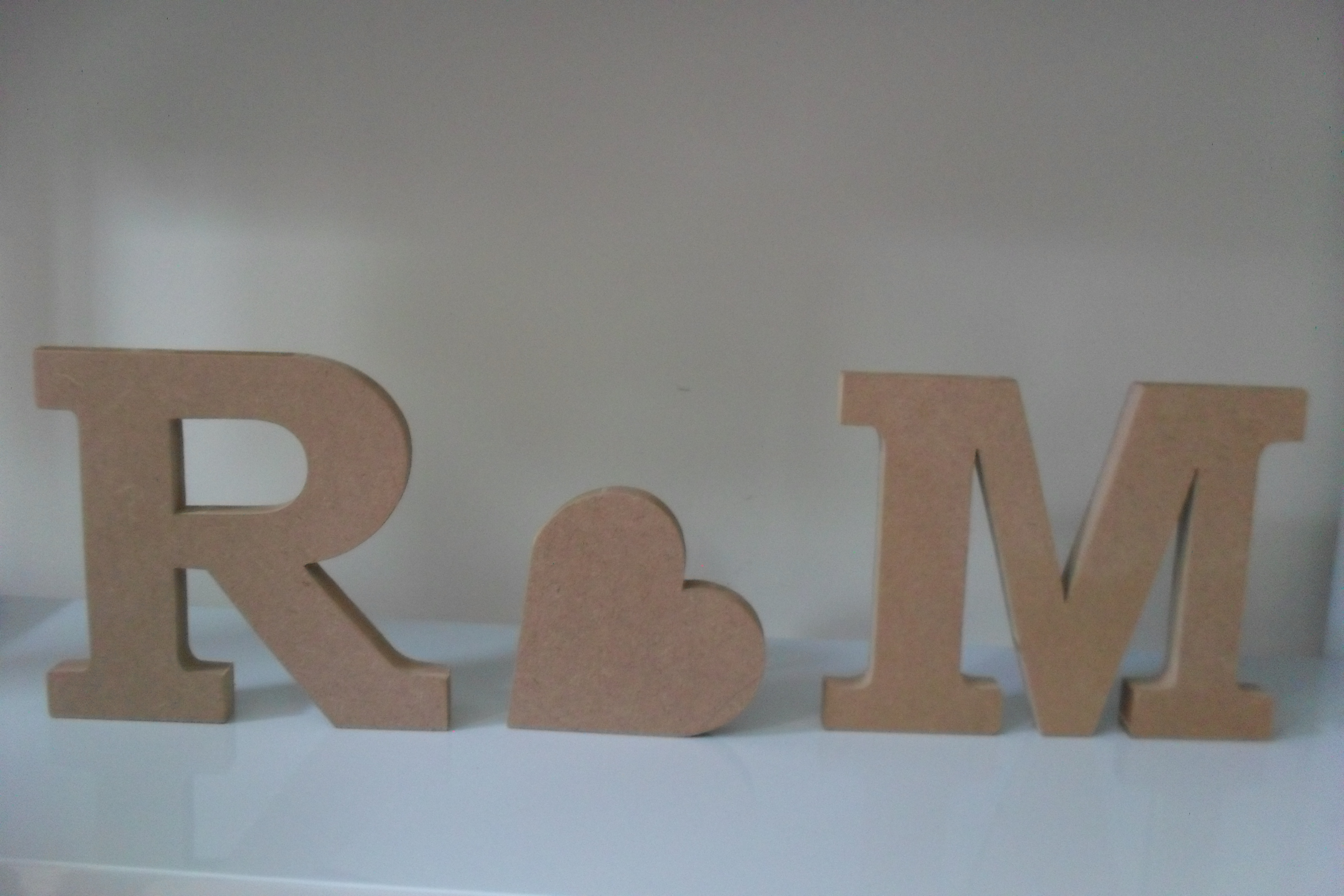 2 Letras 15cm + Coraç u00e3o 10cm em mdf cru Valmor Artesanato Elo7 Valmor Artesanato Joinville ~ 2 Letras 15cm + Coraç u00e3o 10cm em mdf cru Valmor Artesanato Elo7