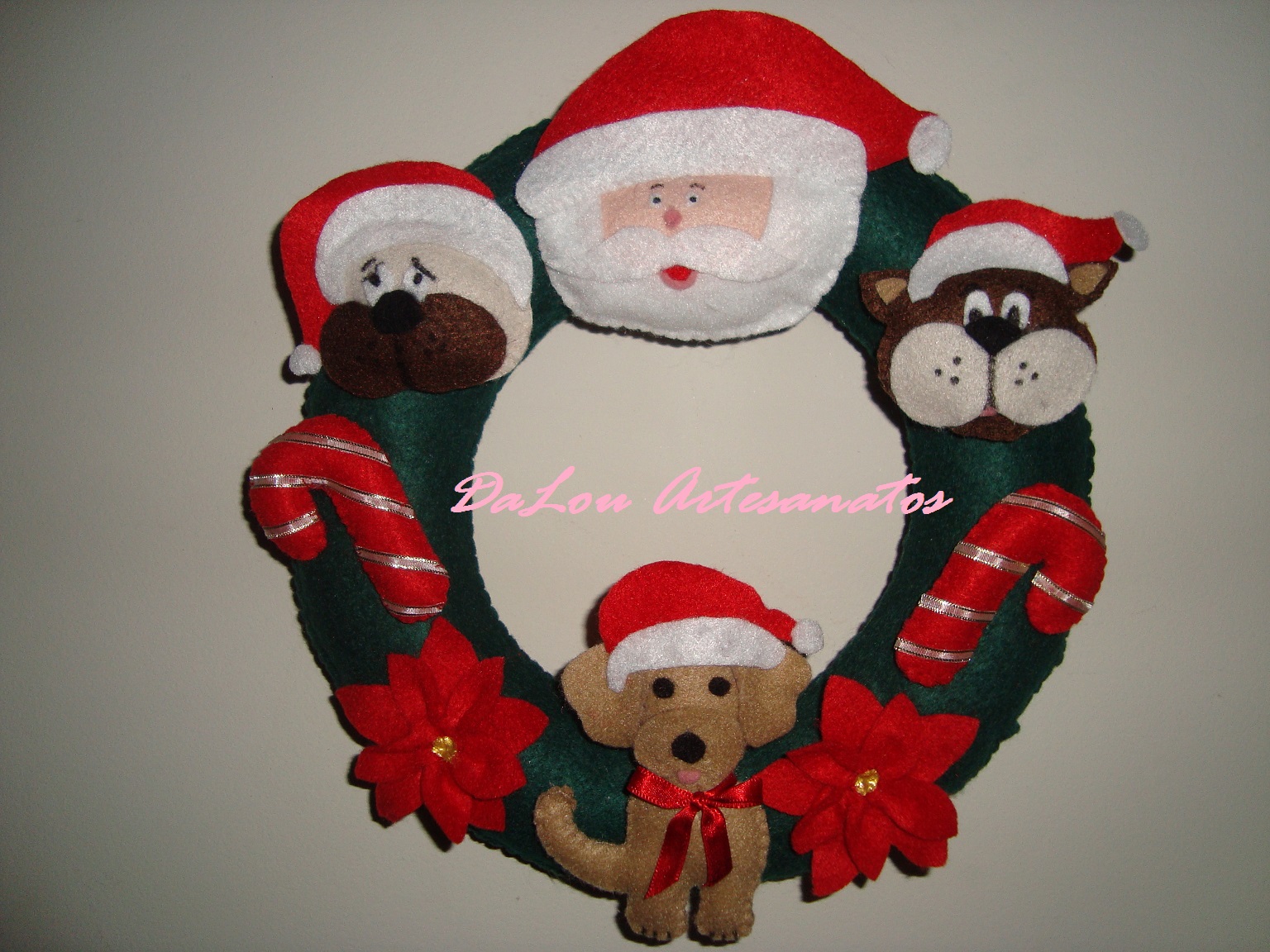 Guirlanda de Natal com seus Pet u00b4s DaLou Artesanatos Elo7 Aparador Sala De Jantar ~ Guirlanda de Natal com seus Pet u00b4s DaLou Artesanatos Elo7