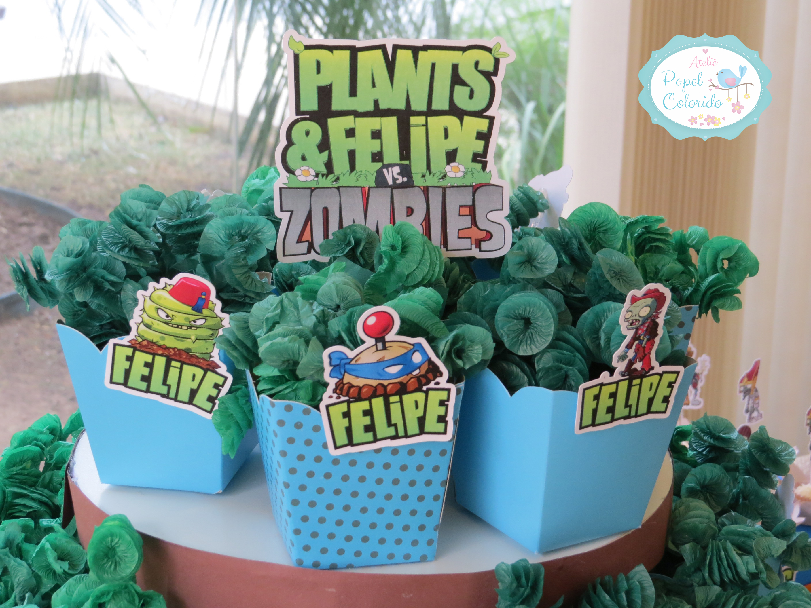 Kit festa Premium Plants vs Zombies Ateli u00ea Papel Colorido Elo7 Decoração Zumbi ~ Kit festa Premium Plants vs Zombies Ateli u00ea Papel Colorido Elo7