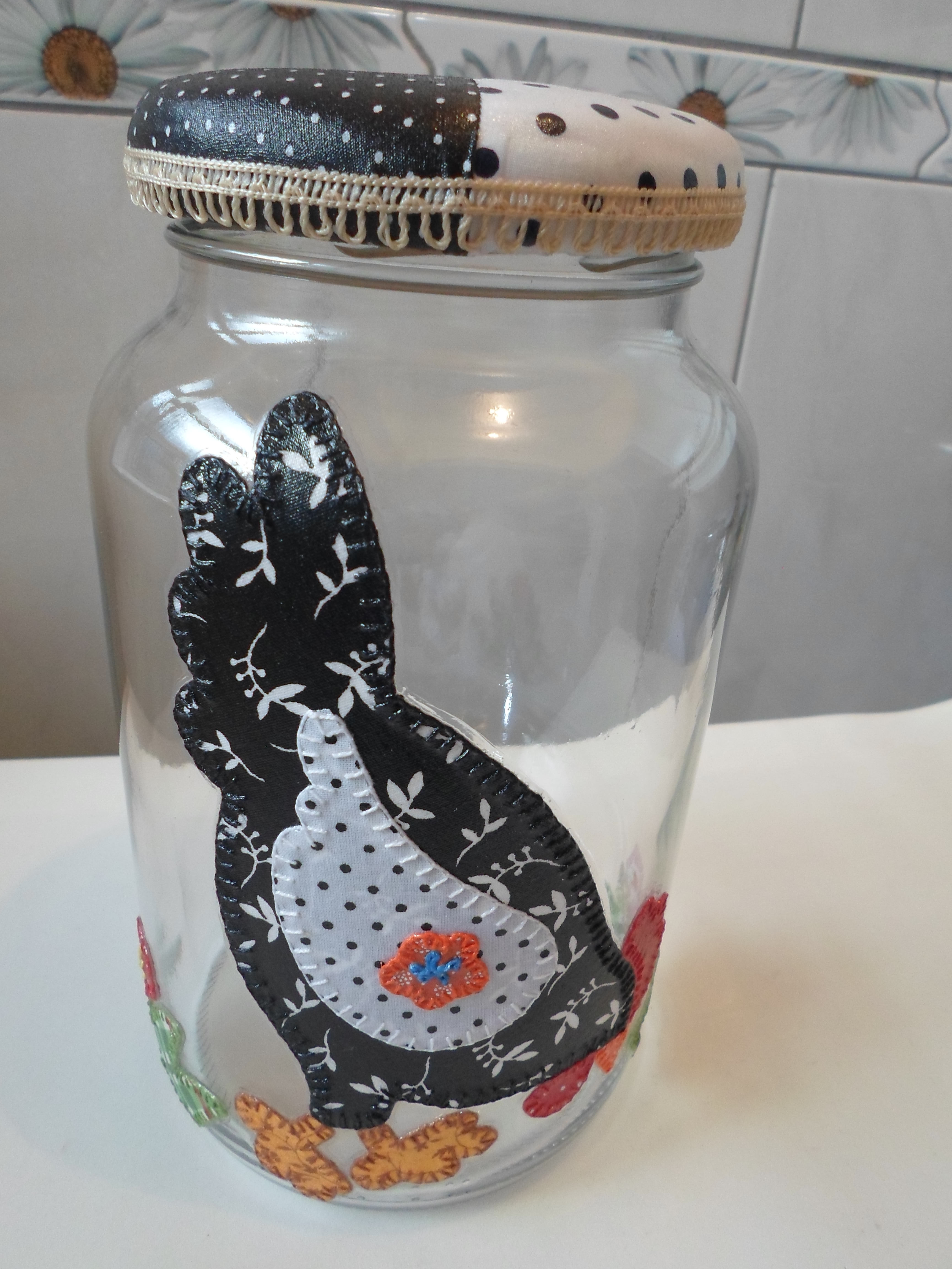 Pote de vidro com decoupage em tecido Artesanatos da Amanda Elo7 Adesivo De Contato Killing Kisafix ~ Pote de vidro com decoupage em tecido Artesanatos da Amanda Elo7
