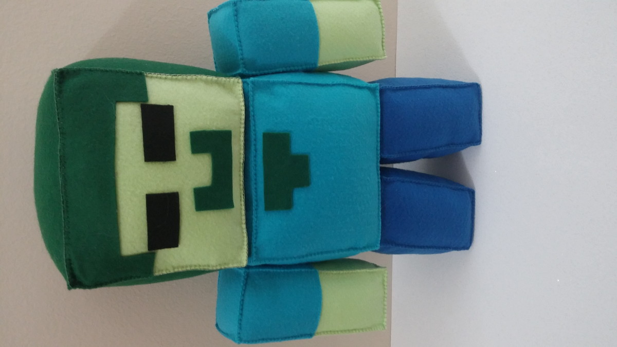 Zumbi minecraft em feltro Vivi Arte em biscuit Elo7 Enfeites De Zumbi ~ Zumbi minecraft em feltro Vivi Arte em biscuit Elo7
