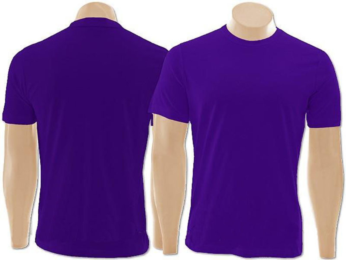 camiseta roxa com rosa