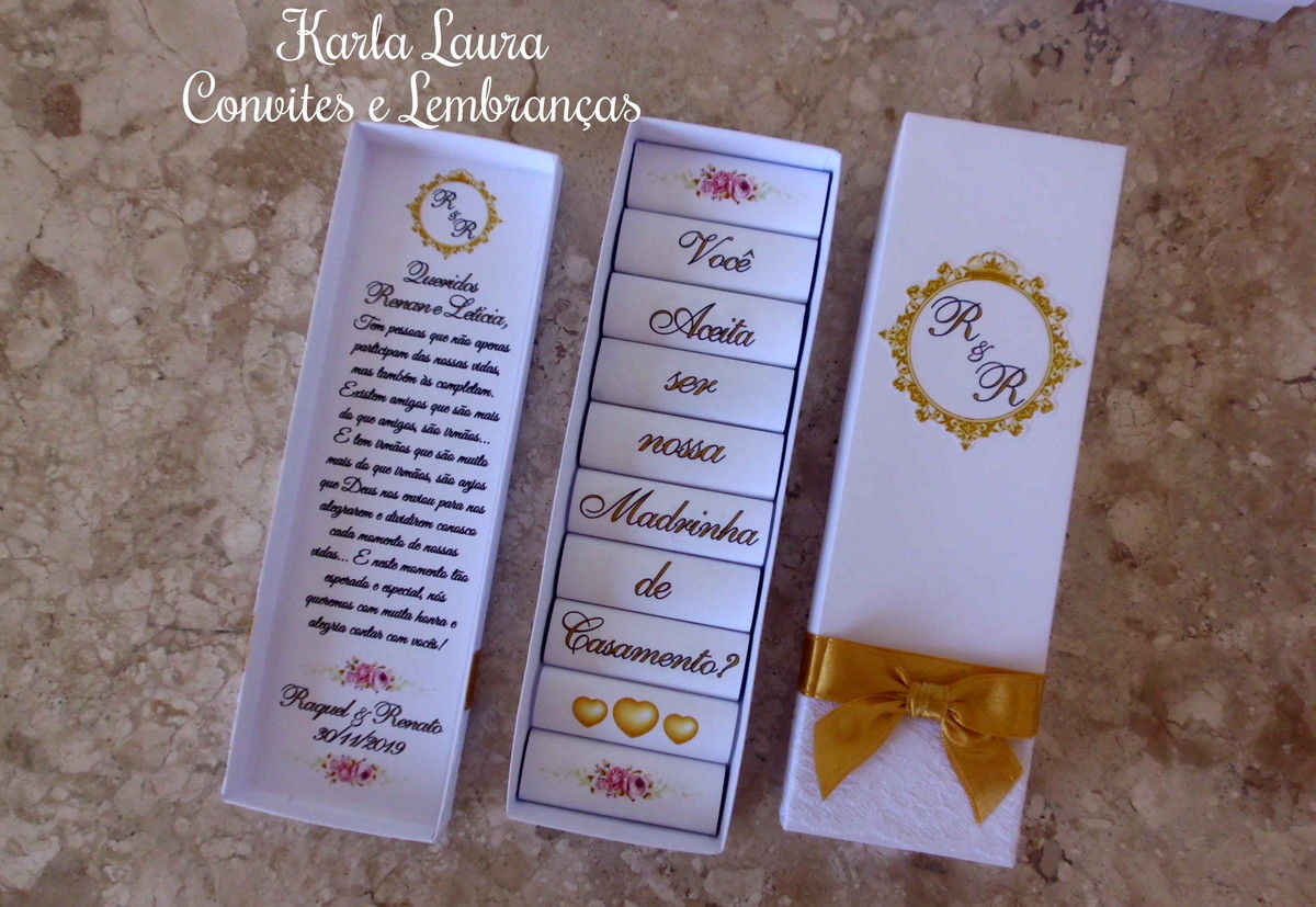 Monte uma lembrancinha personalizada e super especial para familiares, ami…   Caixa de bis personalizada, Lembrancinhas personalizadas, Caixinhas para  lembrancinhas