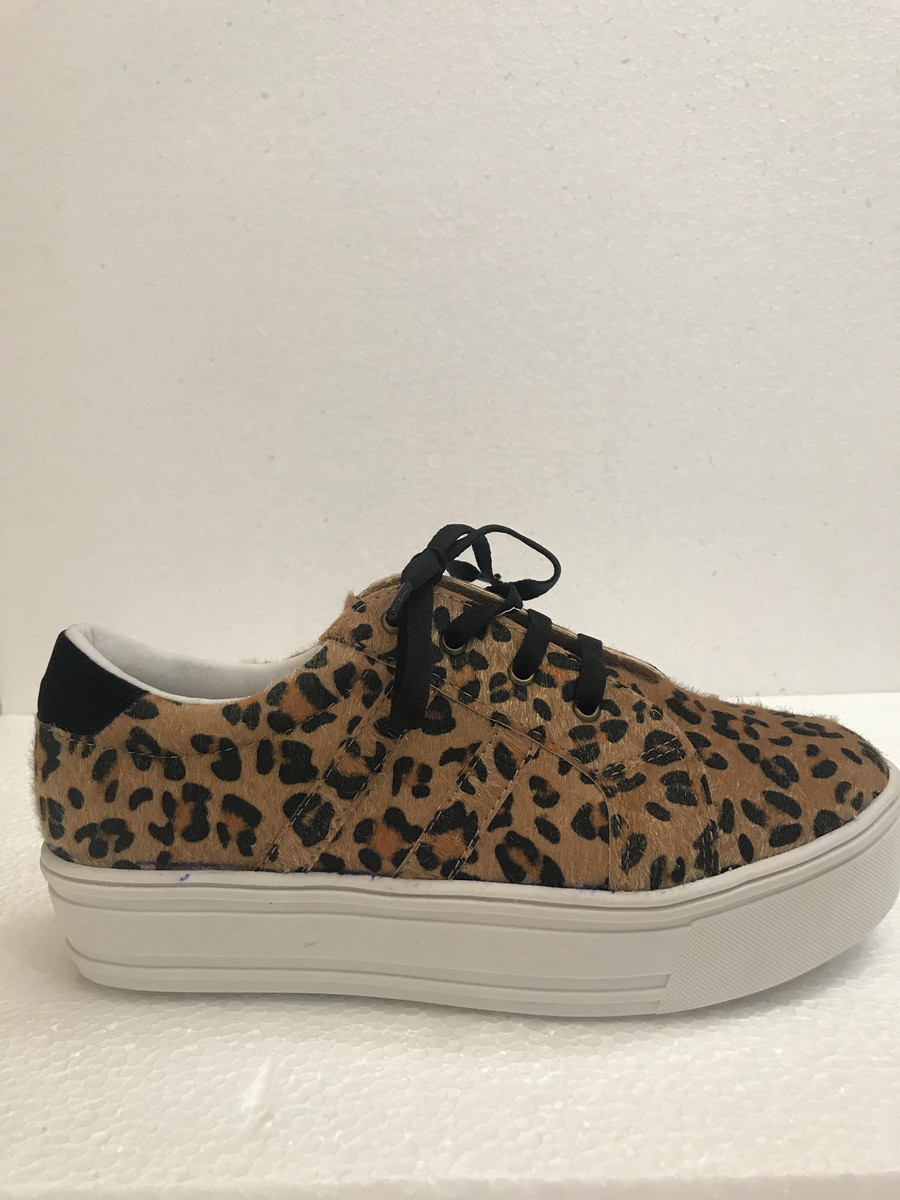 tenis flatform animal print