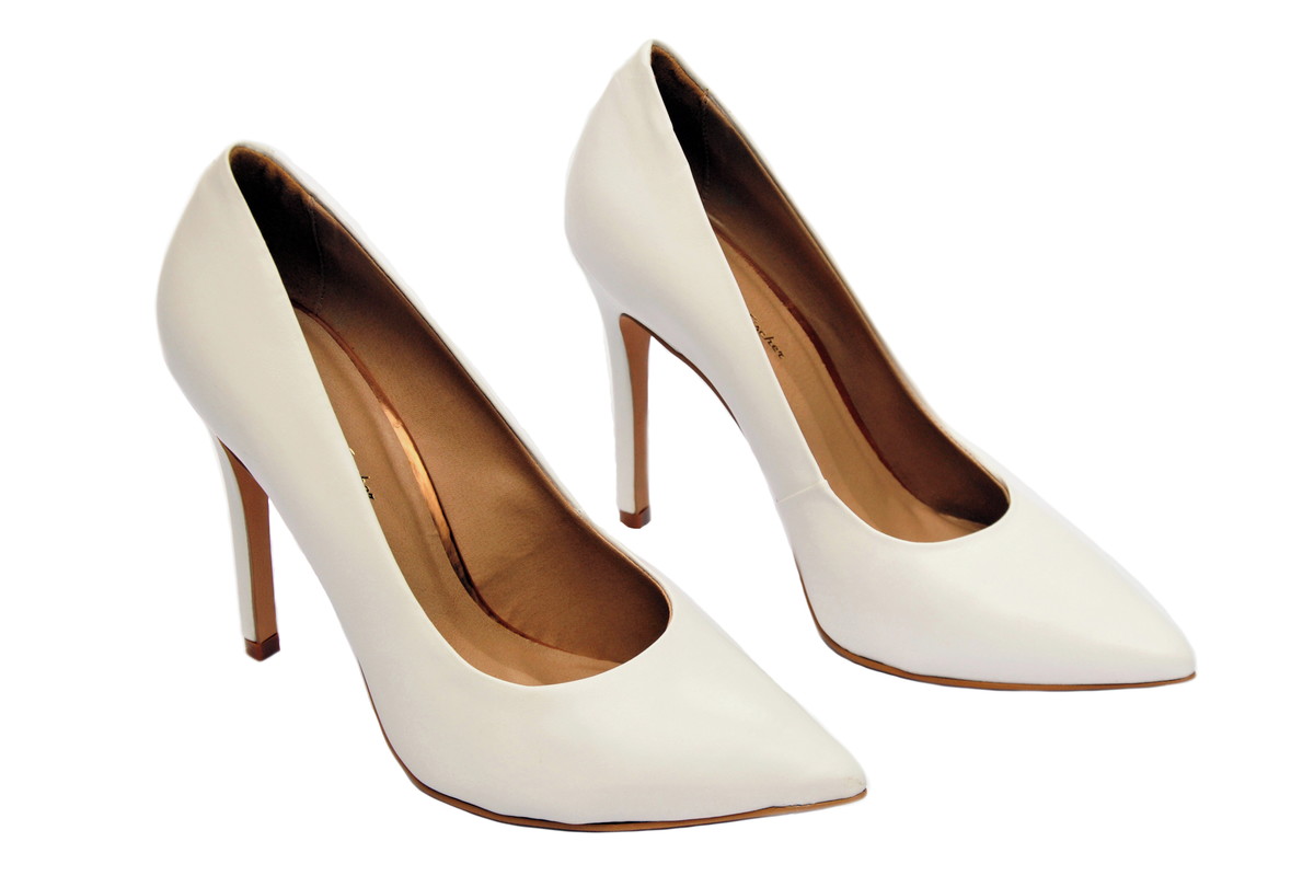 scarpin branco feminino