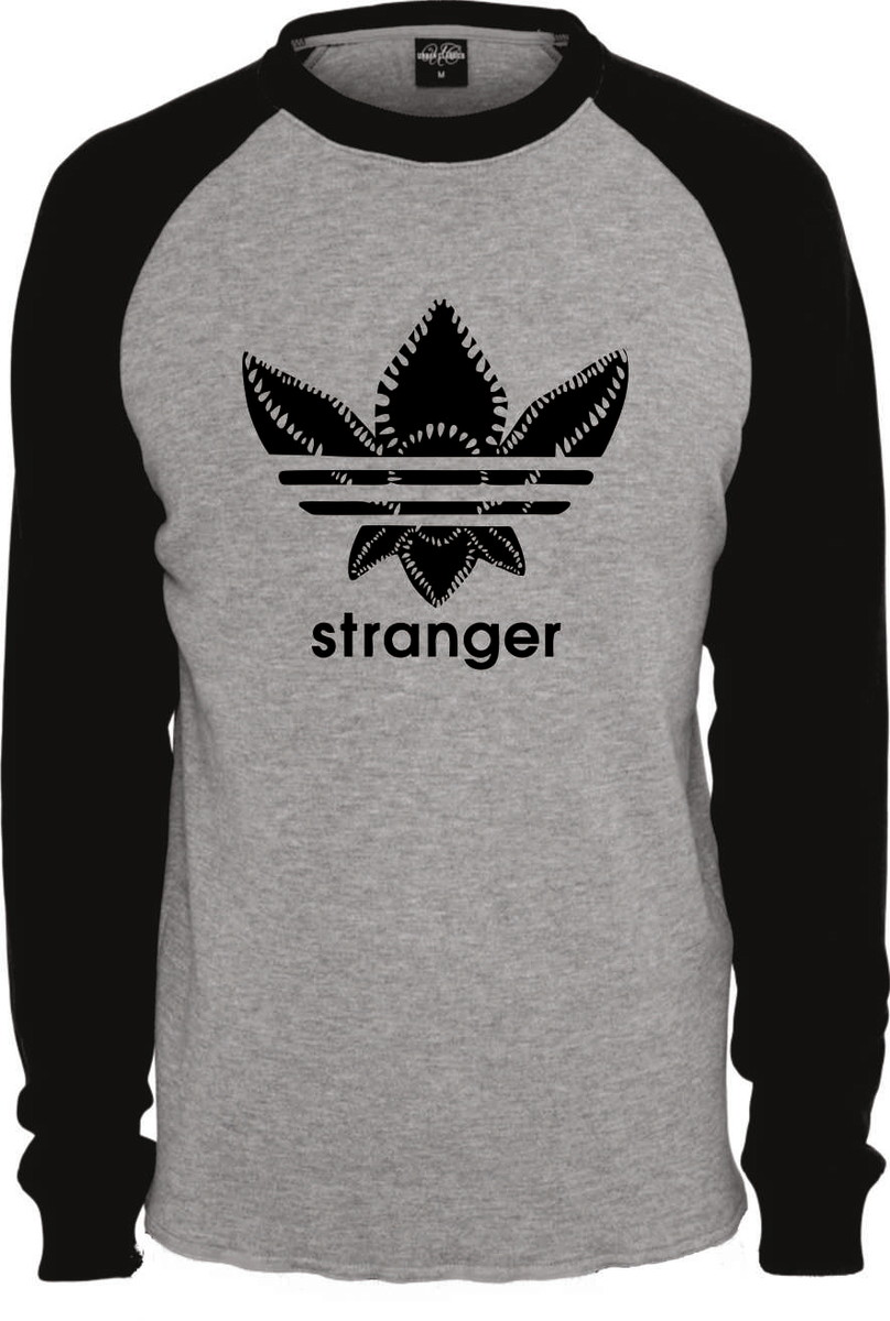 camiseta stranger things adidas