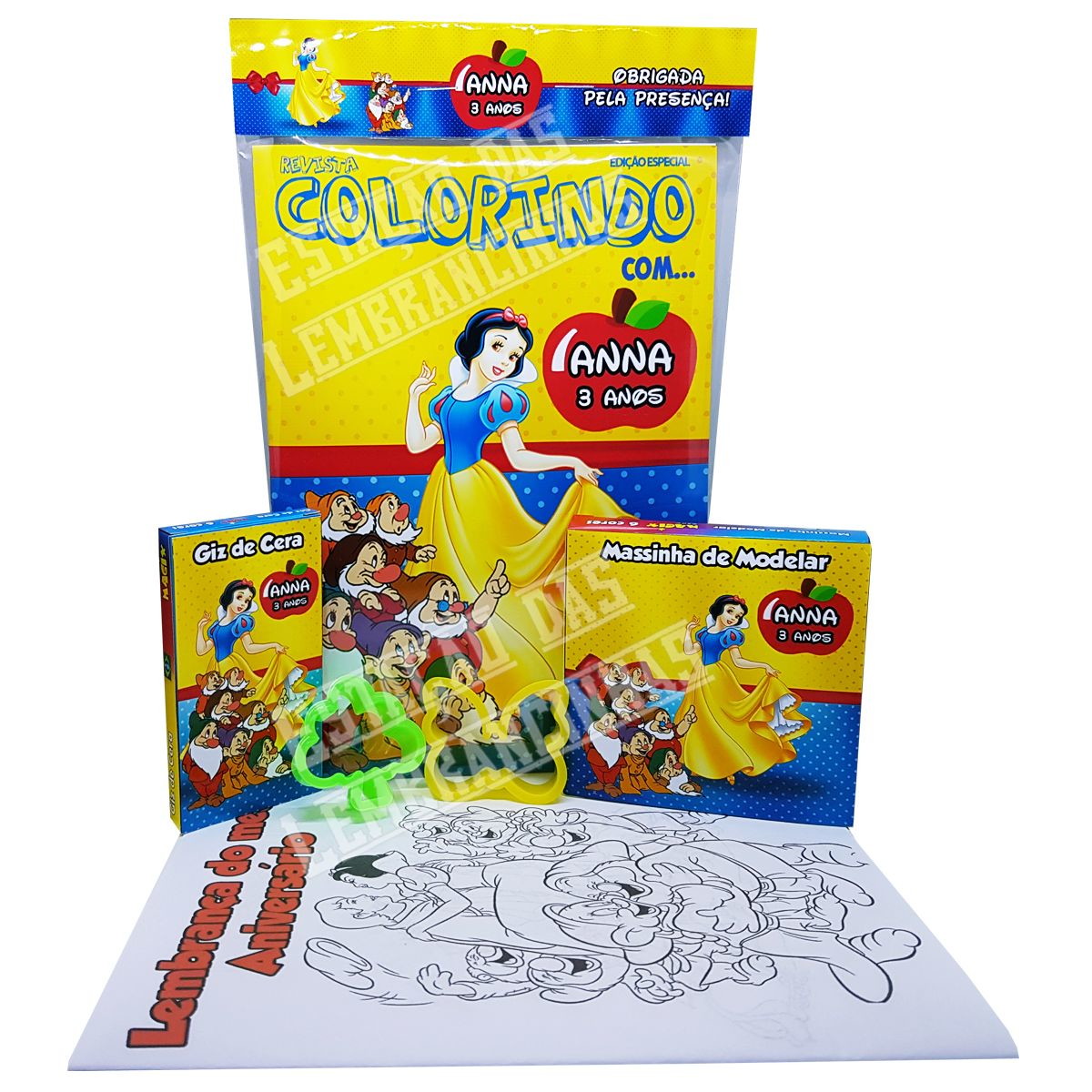 Livro infantil colorir aquarela Time de Heróis + massinha com forminhas  para modelar em Promoção na Americanas