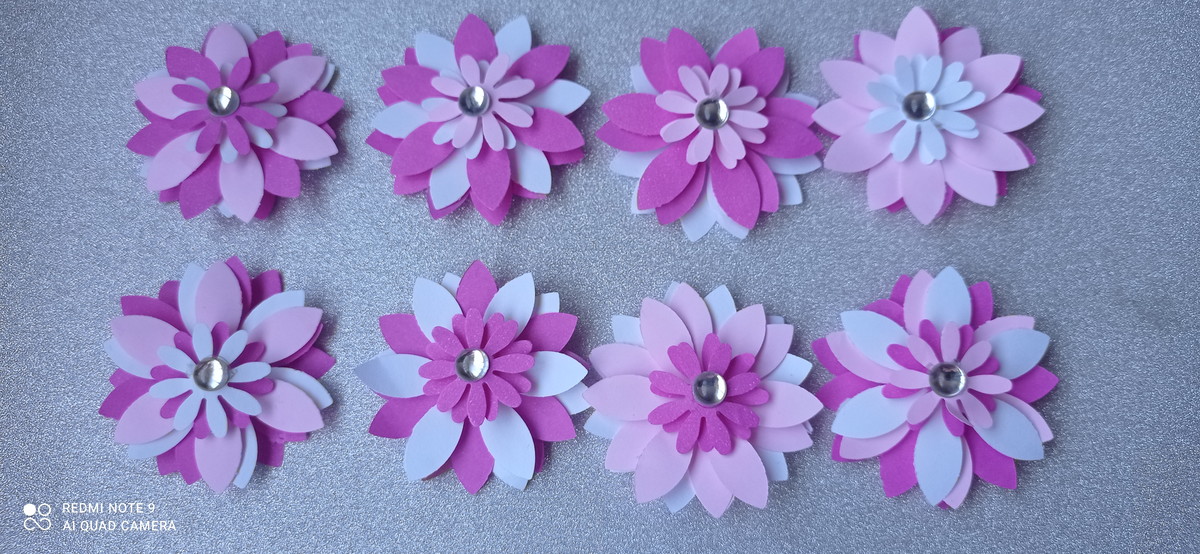 KIT DECORAÇÃO LILAS PEROLADO (TOPO + FLOR + BORBOLETAS) - PAPEL