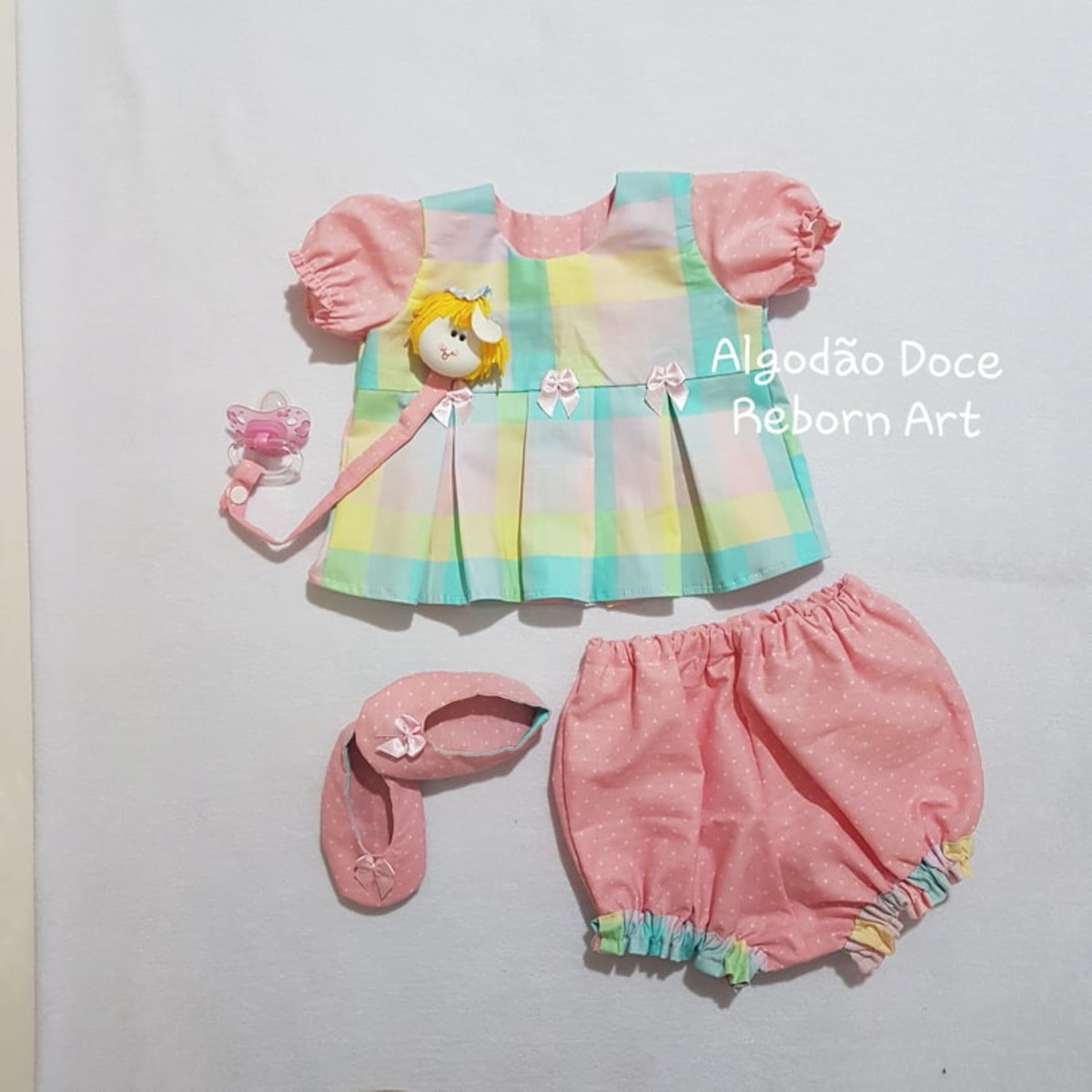 Preços baixos em Boneca de Pano vestido de Boneca Reborn de Roupas e  Acessórios