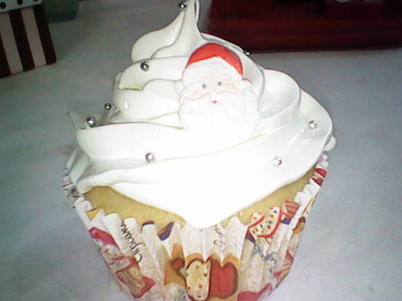 Cupcake do Papai Noel no Elo7 Ateliê Bininha (1AB536)