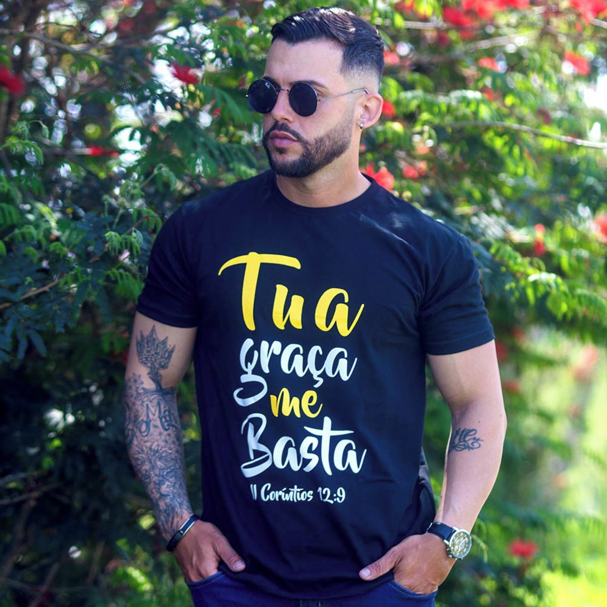 Camiseta Estampada Moda Evangélica - Tua Graça Me Basta