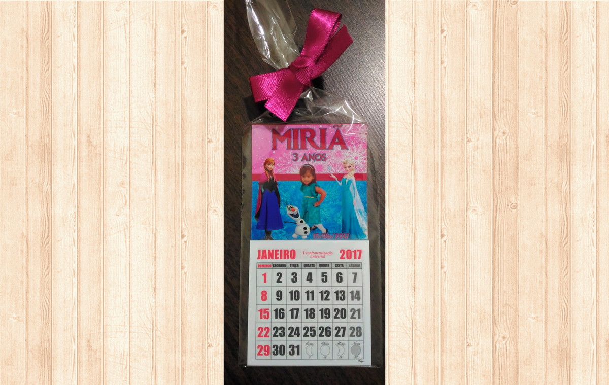 Mini Calendário de Geladeira 2026 Frozen Elo7