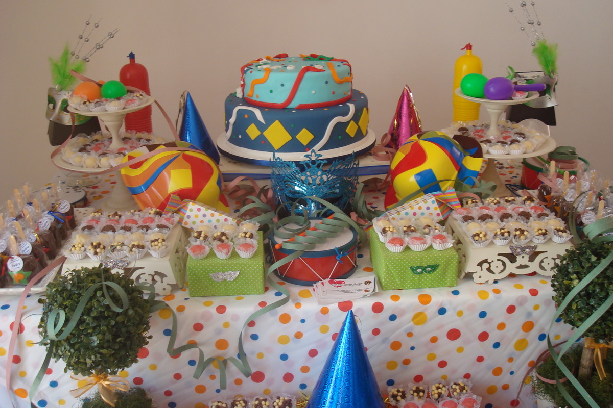 Locaç u00e3o de decoraç u00e3o de mesa Carnaval no Elo7 Caramelada Decorações (33BC01) -> Decoração De Loja Carnaval Locaç u00e3o de decoraç u00e3o de mesa Carnaval no Elo7 Caramelada Decorações (33BC01) -> Decoração De Loja Carnaval