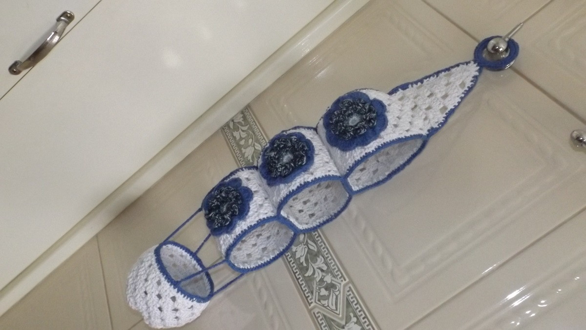 Porta papel higi u00eanico de garrafa pet no Elo7 Artesanatos em Geral Vanda (427EDD) Armario Abierto Madera ~ Porta papel higi u00eanico de garrafa pet no Elo7 Artesanatos em Geral Vanda (427EDD)