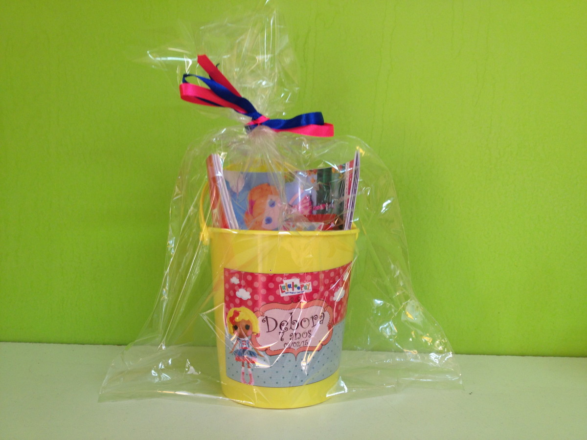 kit colorir com balde personalizado no elo7 guppy brindes 4c6d72