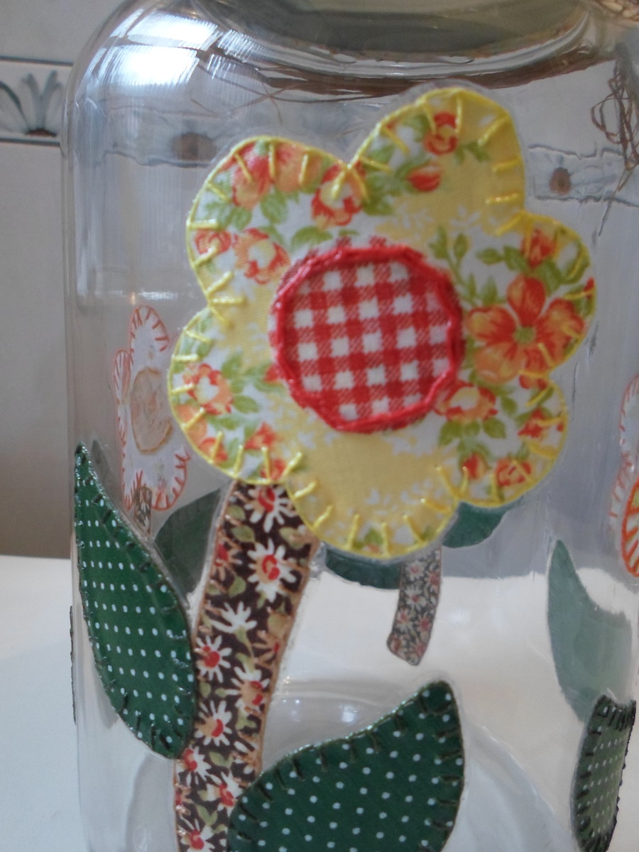 Pote de vidro patchwork em tecido Artesanatos da Amanda Artesanato Junino Em Feltro ~ Pote de vidro patchwork em tecido Artesanatos da Amanda