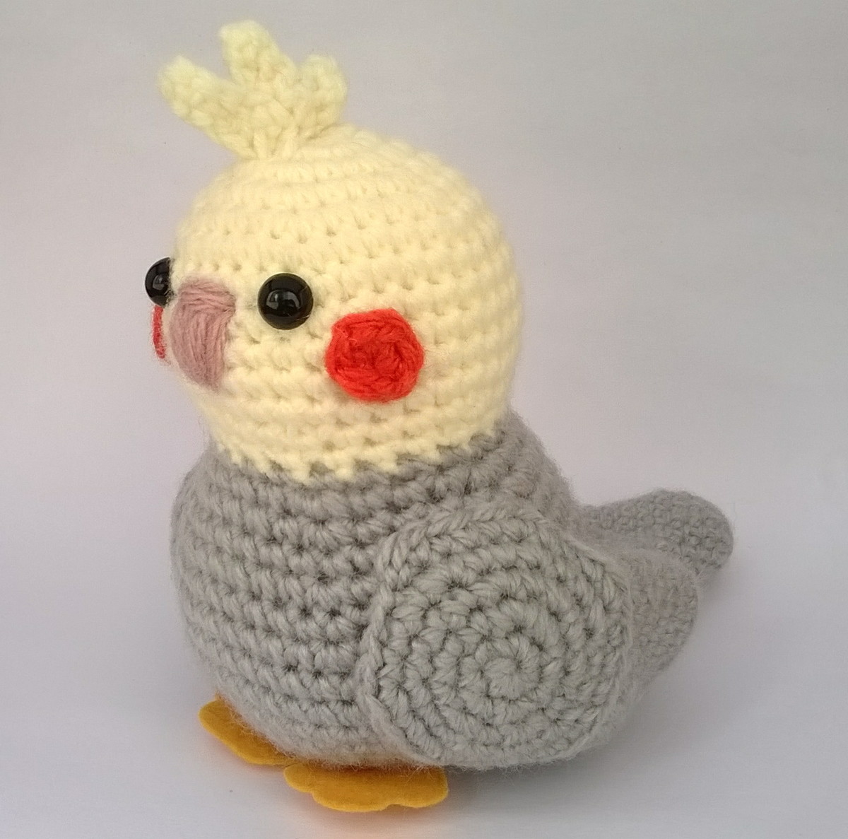 Kali Calopsita em Amigurumi Mucau Amigurumi Elo7