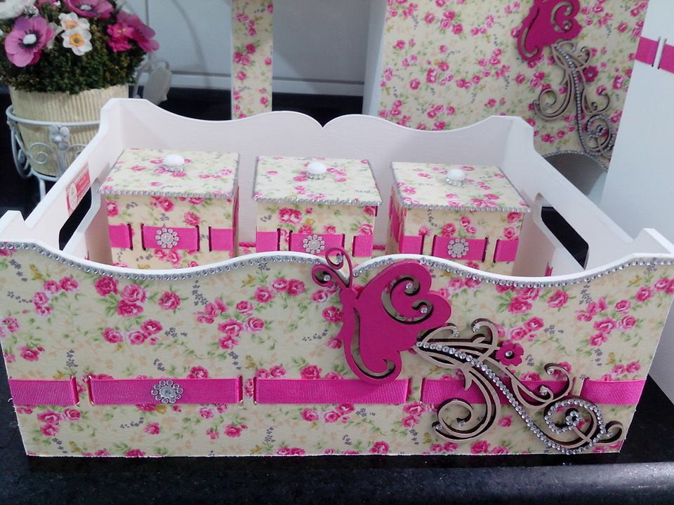 Kit Higiene Beb u00ea Mdf Borboleta LI&ARTES Elo7 Armario De Cozinha Casas Bahia Bartira Carla ~ Kit Higiene Beb u00ea Mdf Borboleta LI&ARTES Elo7