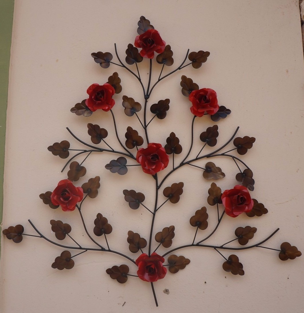 Galho em ferro com rosas Tr u00eas Arcanjos Artesanato Elo7 Armario Nancy Antiguo ~ Galho em ferro com rosas Tr u00eas Arcanjos Artesanato Elo7