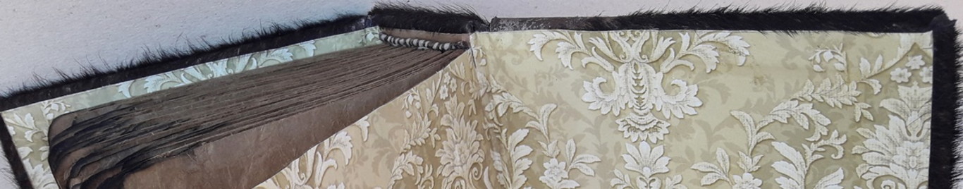 Livros Rústicos Aliandra