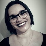 Eliana Cristina Apolinário Pinheiro