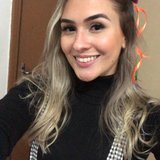 Letícia Peruchi Delavalentina