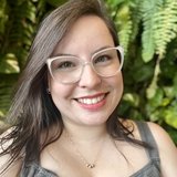 Andrezza Schilling Espindola