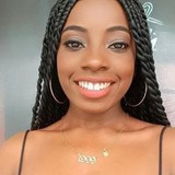 Ana Luíza de Castro