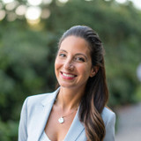 Julia L. Á. Fernandes