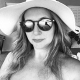 Monique Caroline Cruz Costa