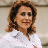 Vera Lucia Freitas Seleme