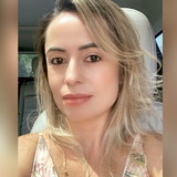 Ariane Oliveira Bravo Souza