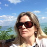 Raquel M Vitti Mamprin