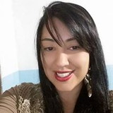 Daniele Moura de Assis