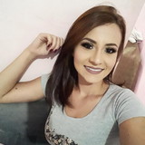 Hellen Santos de Assis Andrade