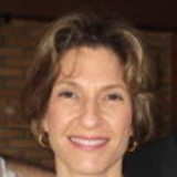 Mônica Neves