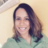 Valéria Brisquilhari Santos