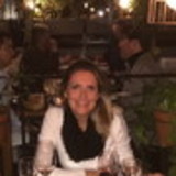 Carolina Colucci Mil Homens Vanzela