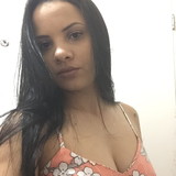 Ana Claudia De Carvalho