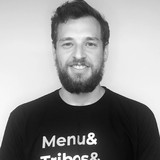 Plinio J F van Deursen