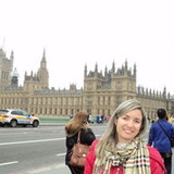 caline Santana De Farias