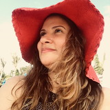 adriana tavares da silva