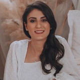 Letícia Tsakires Liebl