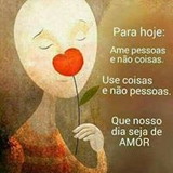 Paula Angélica Freitas