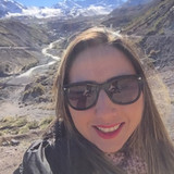 Aline Barros Gomes de Andrade