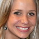 marcele fazendo arte