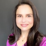 Caroline Vaz de Melo