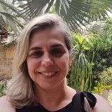 Renata Coimbra Correia