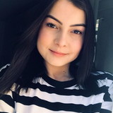 Camilla Medeiros Gomes