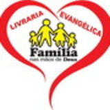 Livraria Família nas mãos de Deus